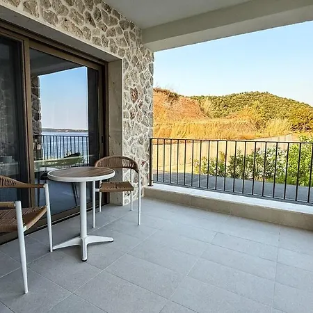 Eosea Helios Apartment Ierissos