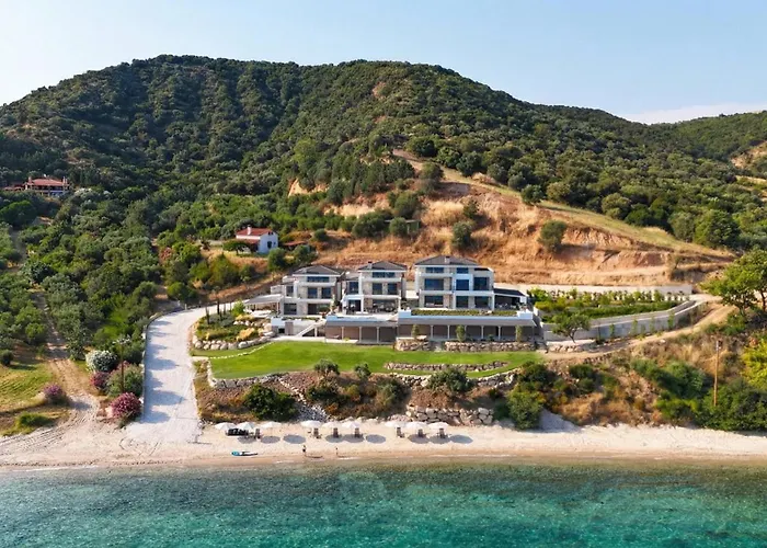 Eosea Helios Apartman *