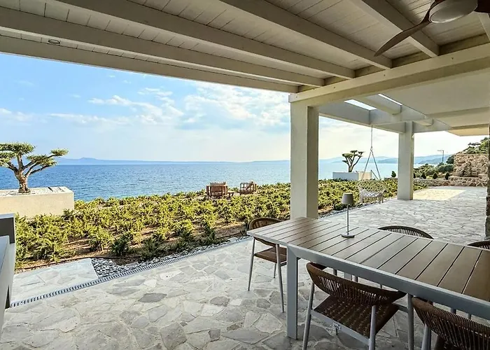 Eosea Helios Apartman