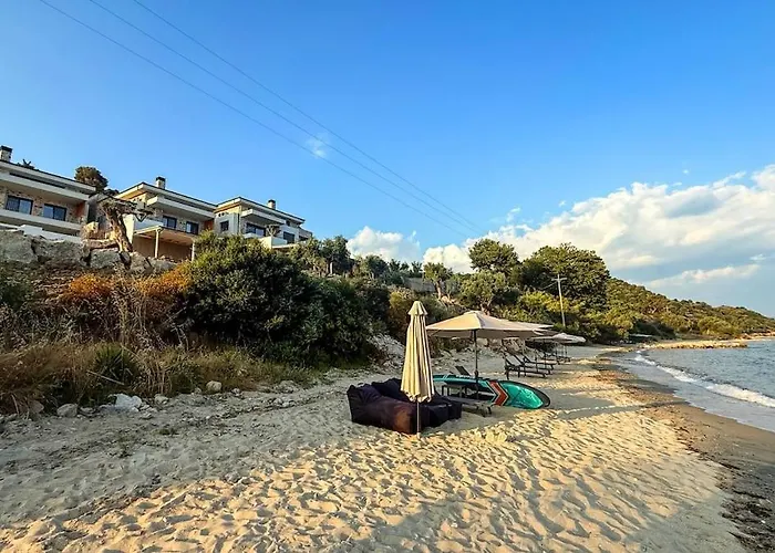 Eosea Helios Apartman *